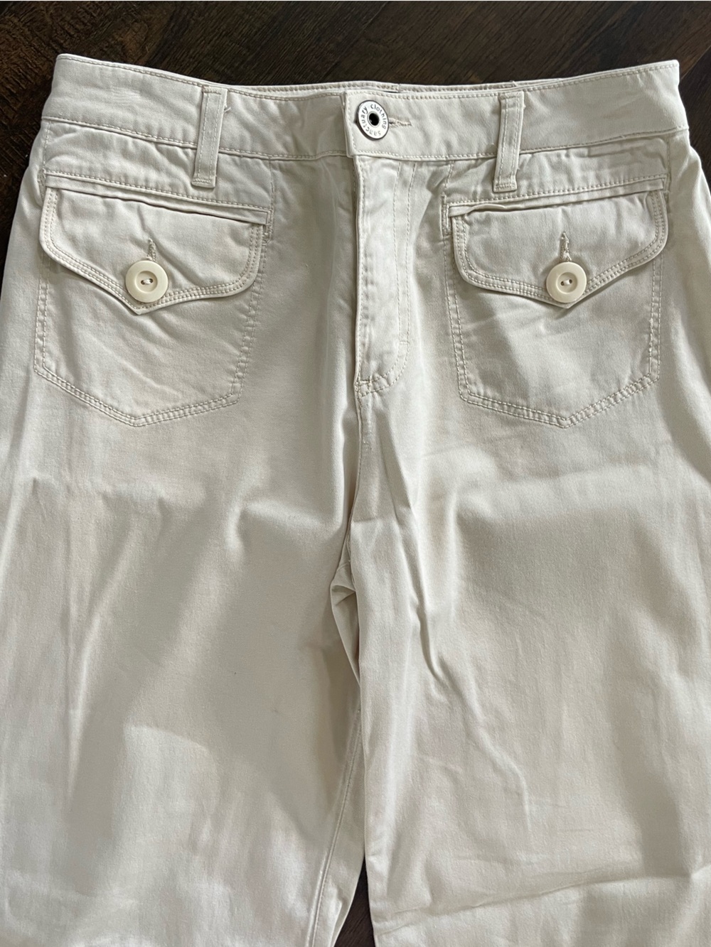 SANCTUARY Flat Front Patch Pocket Wide Leg Cream Trendy Contemporary Pant Size 4